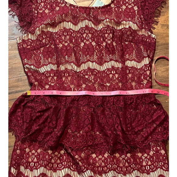 Maeve Lace Peplum Dress Burgundy Wine Size Medium – Anthropologie - Picture 7 of 10